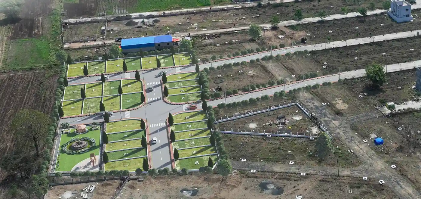 Mahalaxmi Nagar - 35